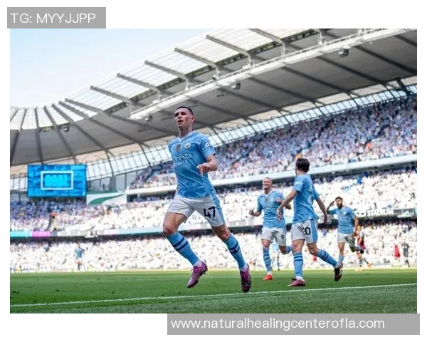 巨星加盟英超引发热议球迷期待新赛季精彩对决 巨星加盟英超引发热议球迷期待新赛季精彩对决