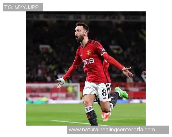 曼联与两名球员续约谈判未启动引发球迷关注 曼联与两名球员续约谈判未启动引发球迷关注